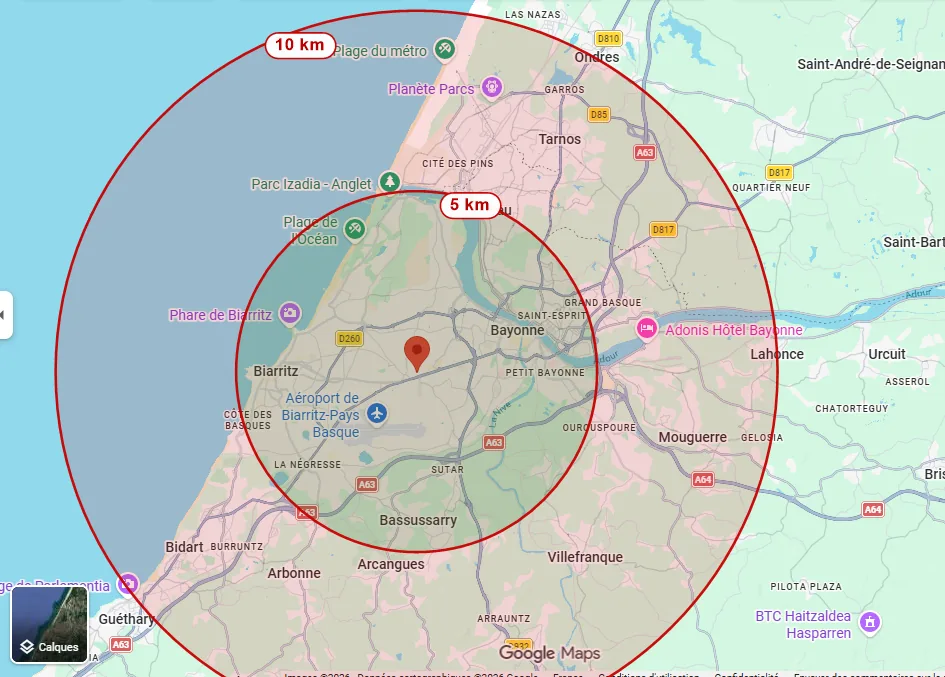 Carte de la zone d'intervention autour d'Anglet : cercles de 5 km et 10 km couvrant Bayonne, Biarritz, Bidart, Boucau et Tarnos